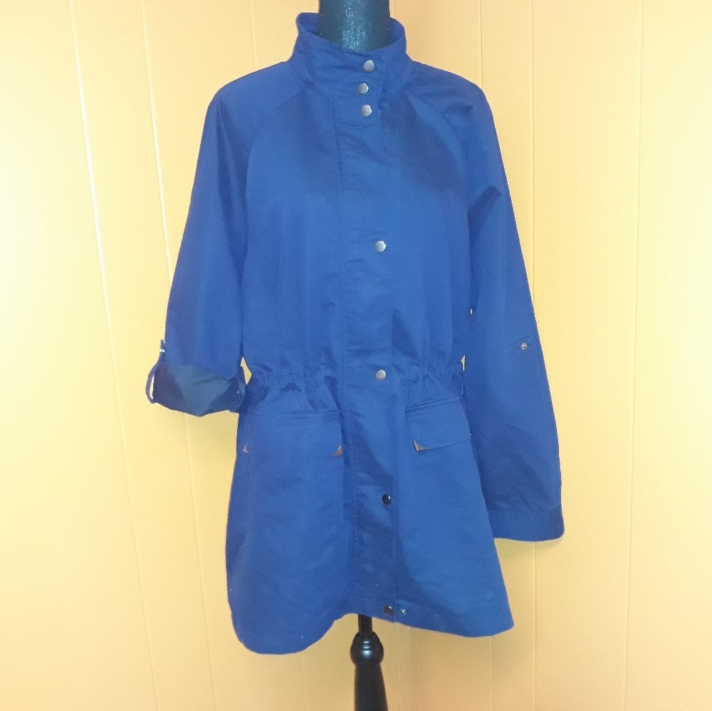 *NWT* Light weight utility jacket